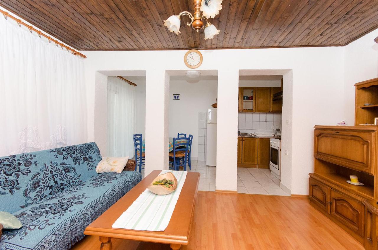 סנג' Apartments Marija Ivana מראה חיצוני תמונה