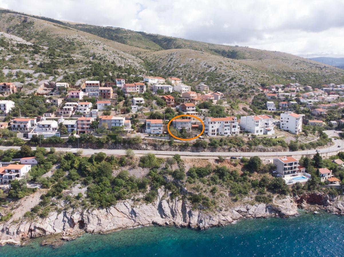 סנג' Apartments Marija Ivana מראה חיצוני תמונה